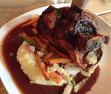 Thumbs/tn_YANG,CHIH-WEI.Norway.Den Glade Gris (4).jpg